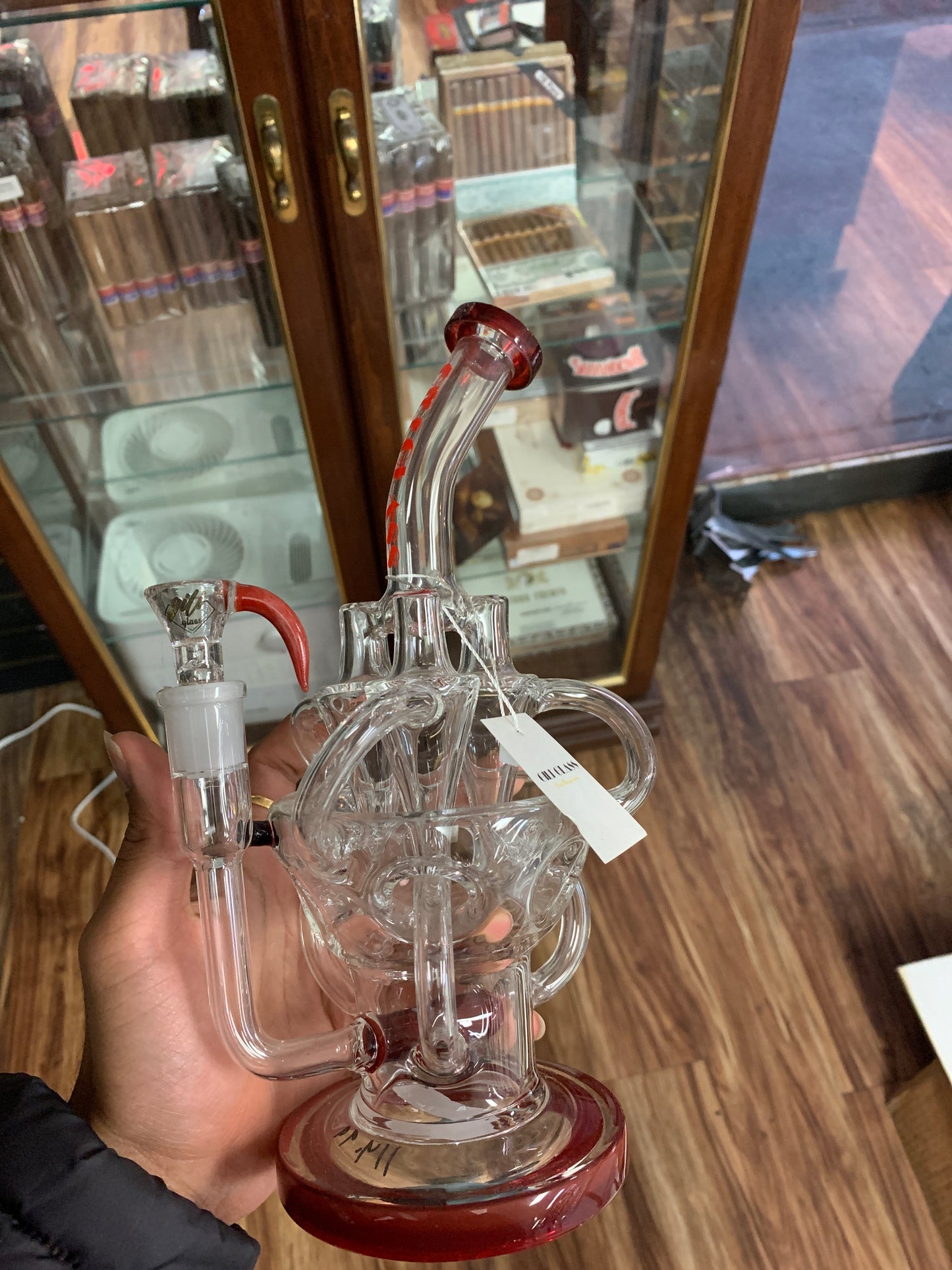 Gili Glass