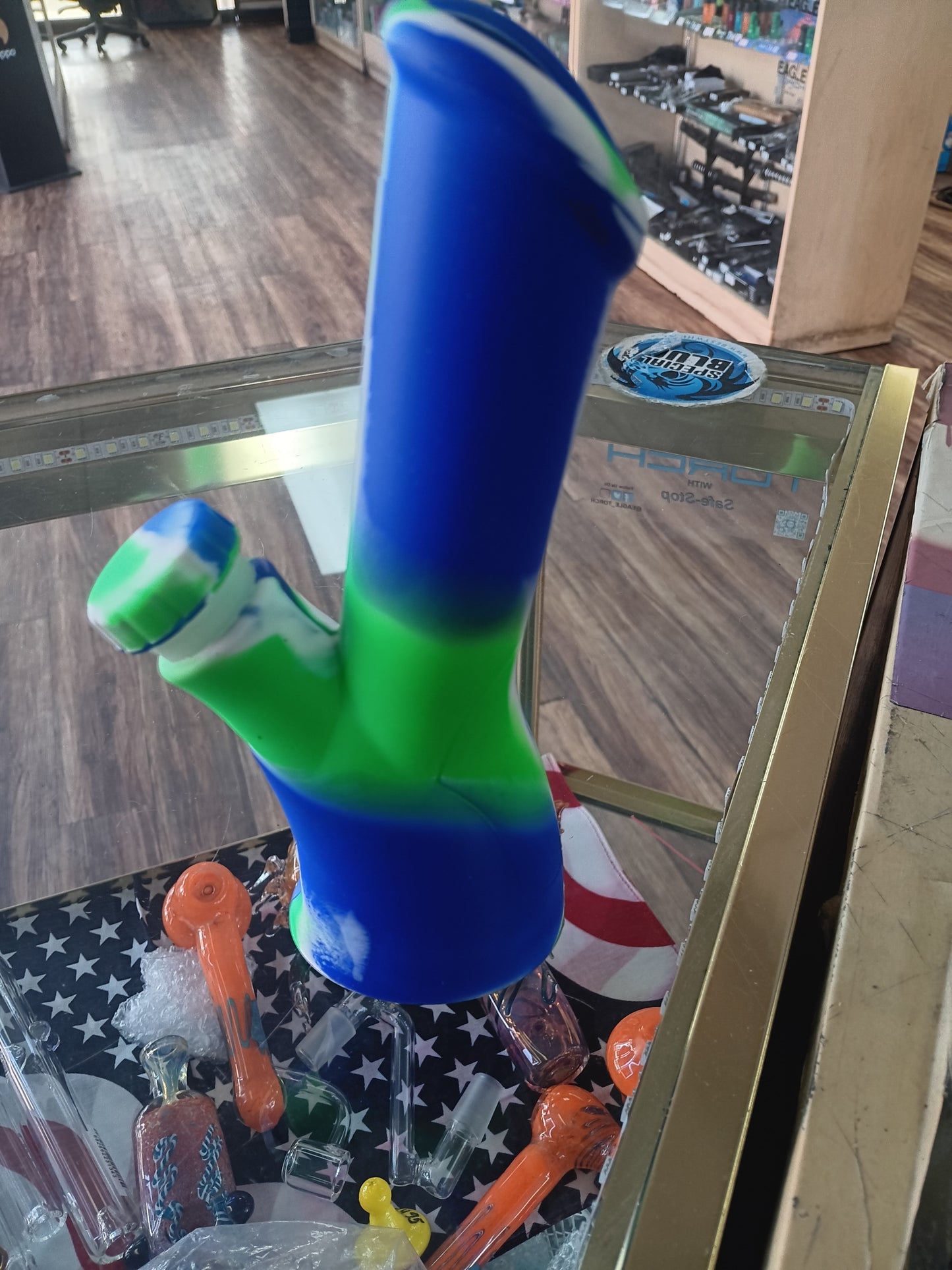 8" Silicone Water Pipe full Colored With Slide Mouth