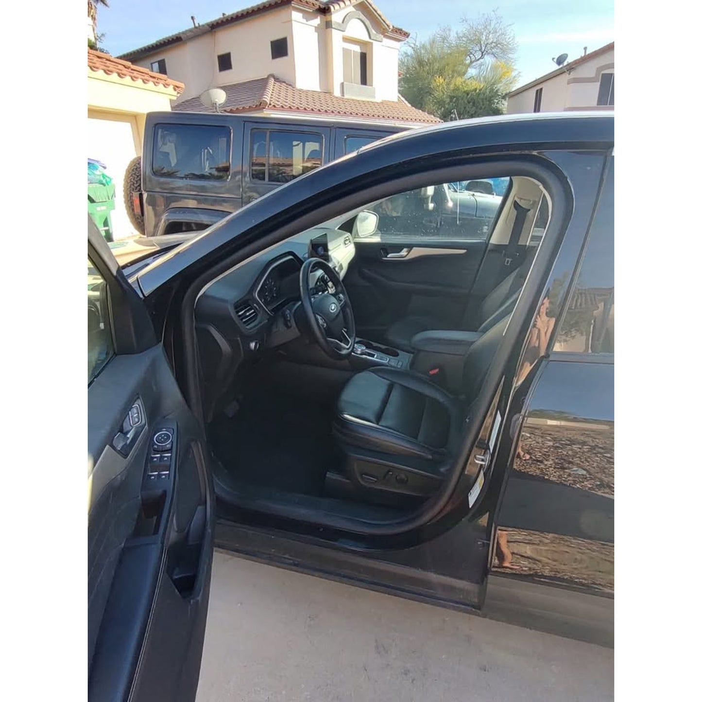 2022 Ford Escape SEL Sport Utility 4D
