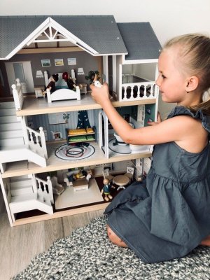 Small Foot Wooden Toys Urban Villa Doll House Playset Collection Designed for Children Ages 3+ Years, Gray (11802), 82 x 51.1 x 15 cm