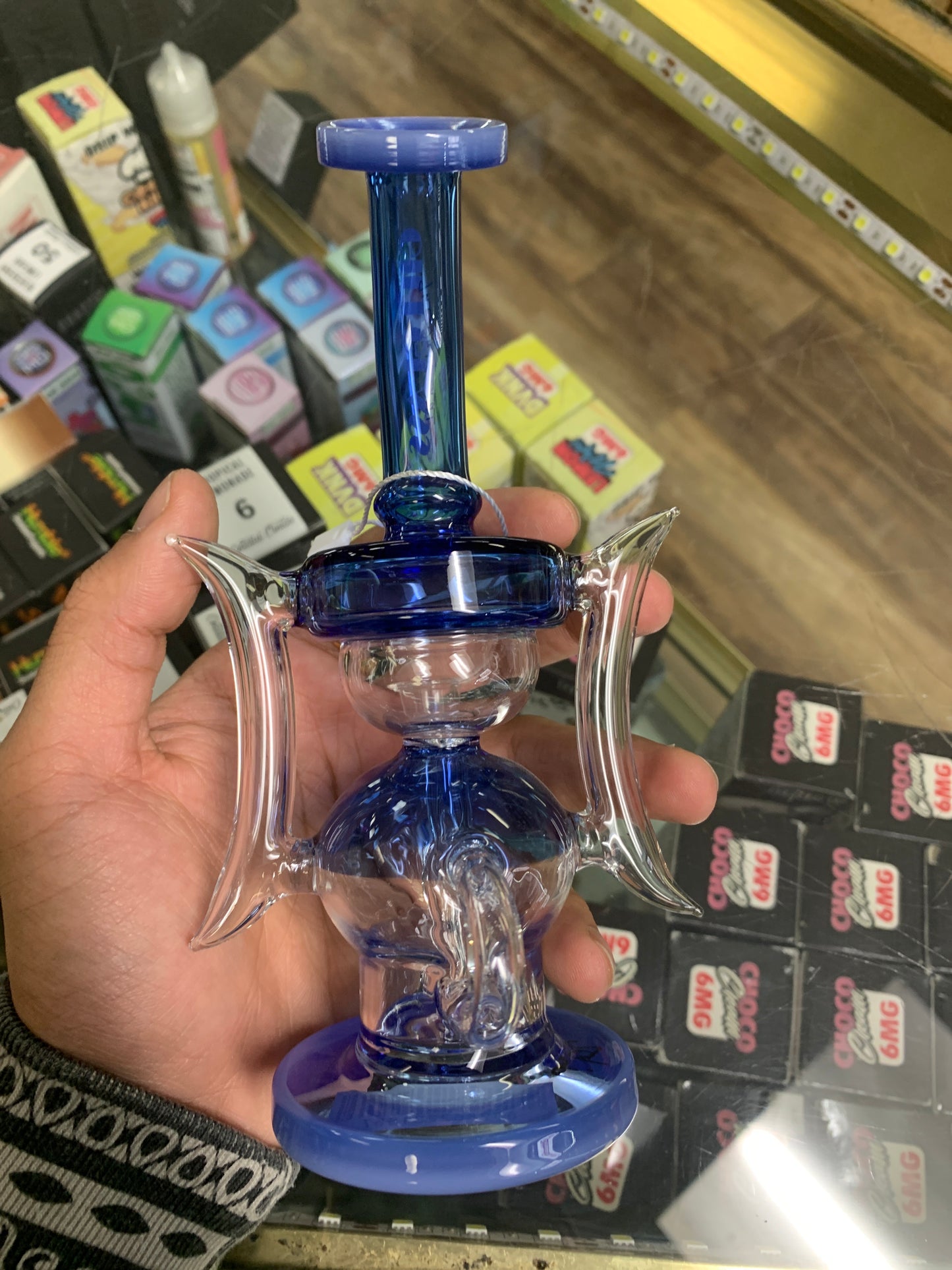 Gili Glass Bong