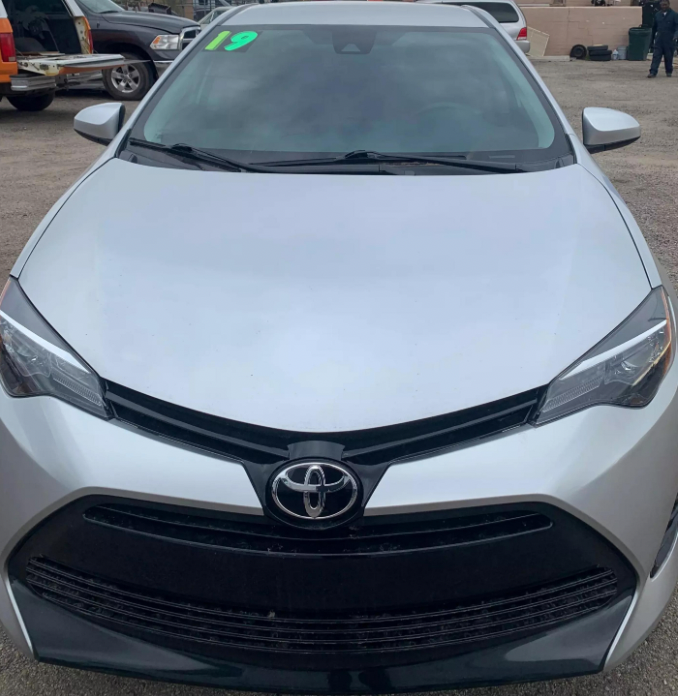 2019 Toyota Corolla LE Sedan 4D